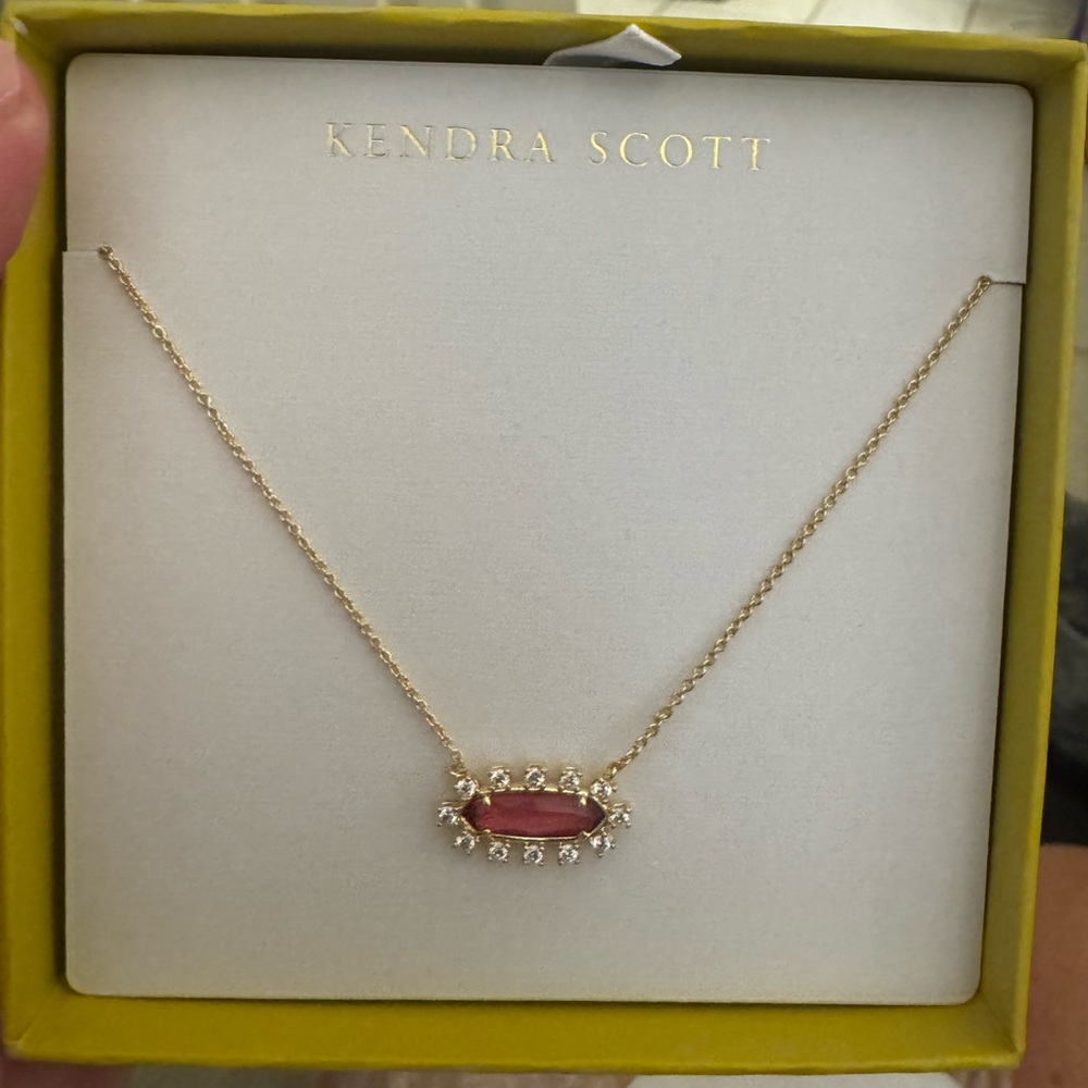 Kendra Scott, Eva framed pendant, necklace, gold, red glass NIB